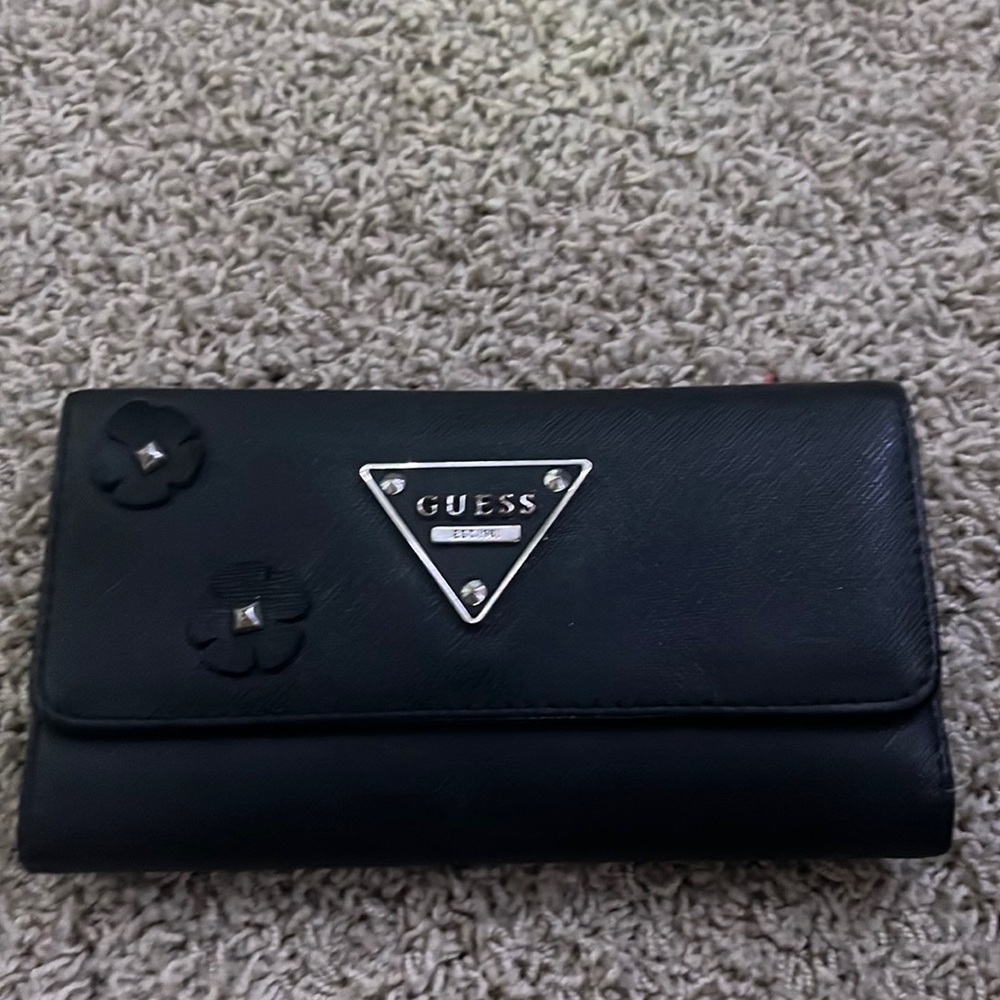 Guess wallet black